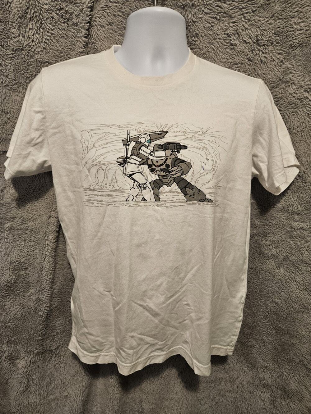 Anime T-shirt Gundam 30th anniversary Tee, Uniqlo Rare, Sz M, Runs Small, White